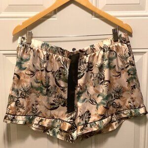 Victoria’s Secret Wmns Large Satin Sleep Shorts Blush Pink Draw String